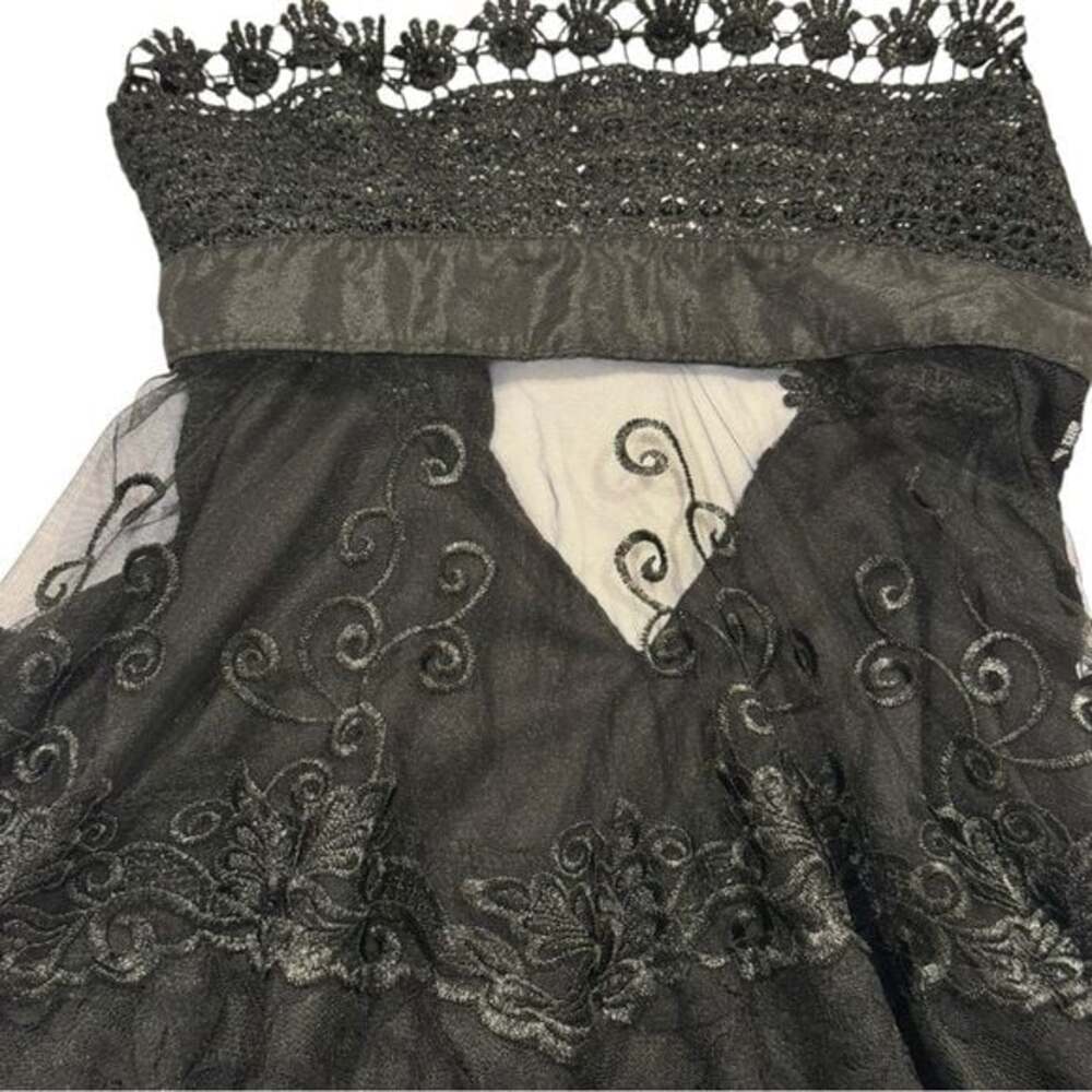 Elegant Black Lace Long Sleeve Blouse - Picture 5 of 14